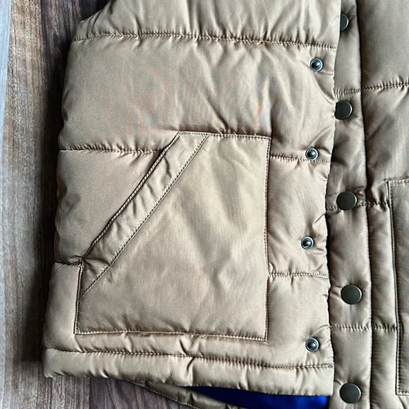 Boys Crazy 8 Puffer Vest Size 7/8 - Picture 4 of 6